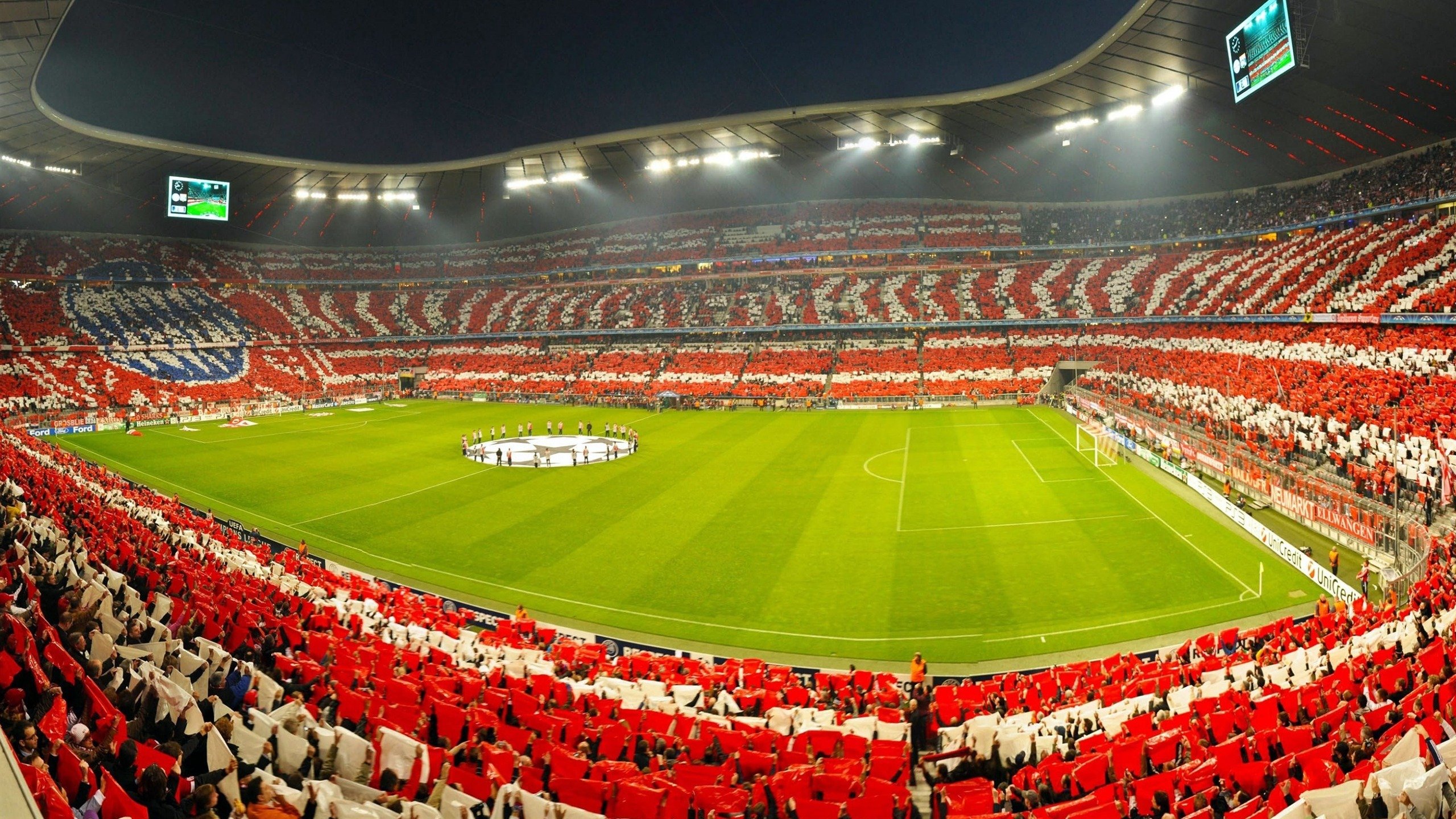 五大联赛是否推行以中场站位弹性应对不同对手策略，五大联赛场地大小